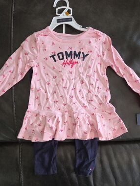 NWT Tommy Hilfiger Pink Floral Ruffle Top with Navy Logo